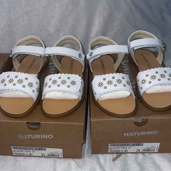 NWT NATURINO CHEVE Leather sandals in White - Picture 8 of 11